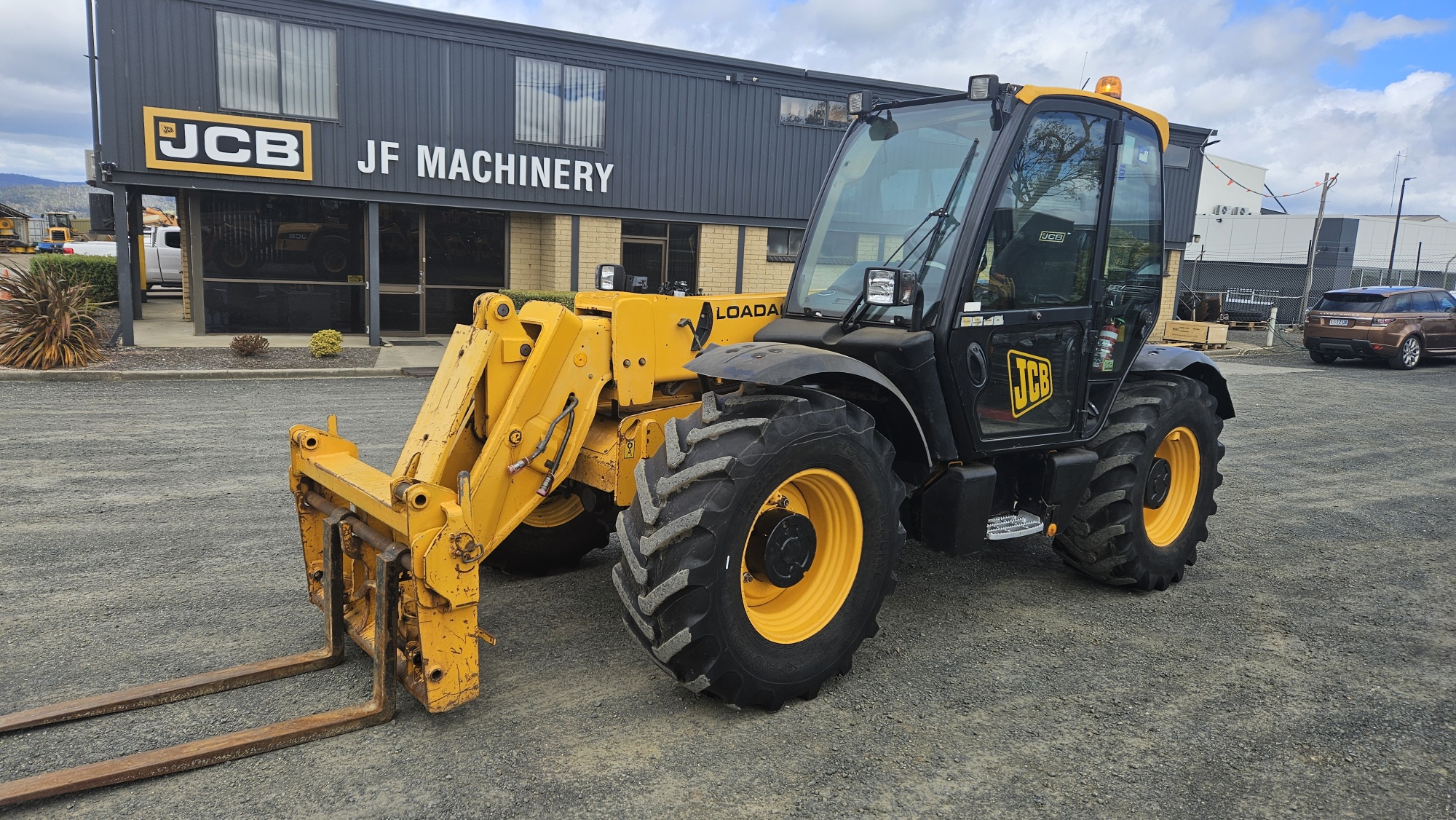 JCB 530-70 FS telehandler